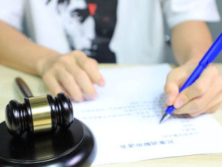 北京与重庆法律咨询指南 如何高效寻找律师与获取在线服务